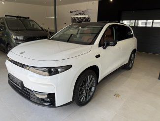 Leapmotor C10 REEV C10 Design REEV (160kW)/D393DY