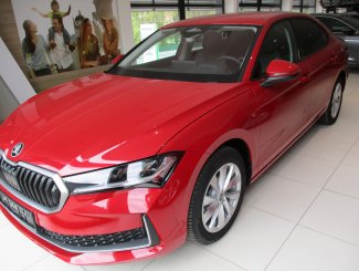 Škoda Superb liftback Selection 2,0TDI 110kW DSG/Y913