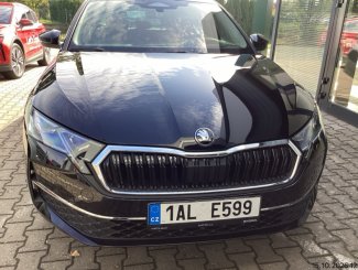 Škoda Octavia Top Selection 1,5 TSI m-HEV 110kW DSG7/E599